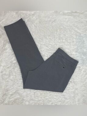 Travis Mathew Mens Size 40 40x32 Gray Chino Golf Pants Stretch Pockets Outdoor